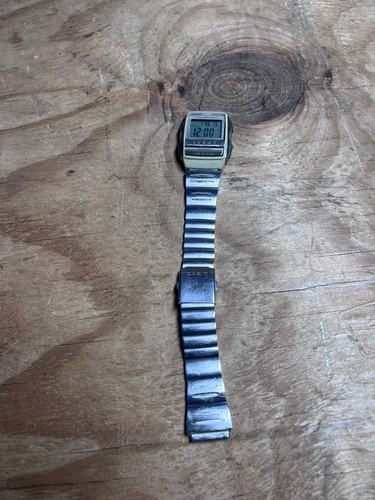 Casio illuminate futurist - casio,
