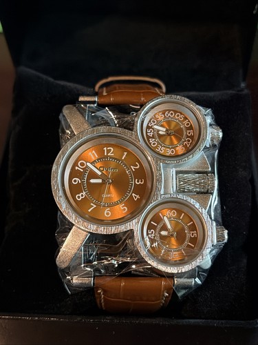 Oulm futuristic design wrist - design,