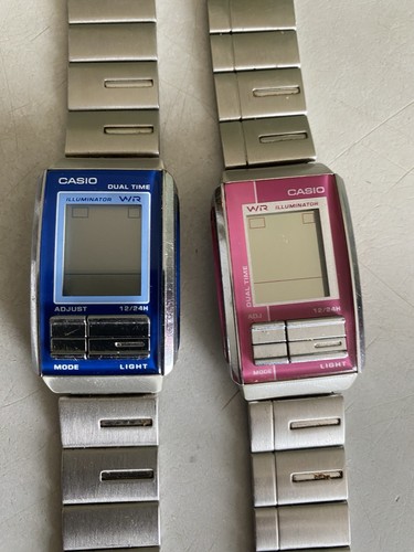 Pair casio futurist - of,